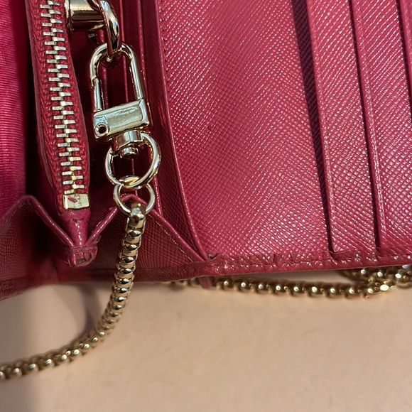 Authentic Prada wallet with unbranded D-ring & unbranded metal strap (repainted) - Picture 5 of 15